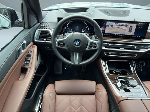 Used 2026 BMW X5 sDrive40i w/ M Sport Package RWD image 29