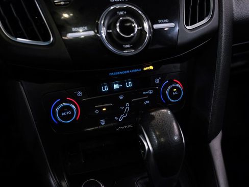 Used 2017 Ford Focus SEL image 25