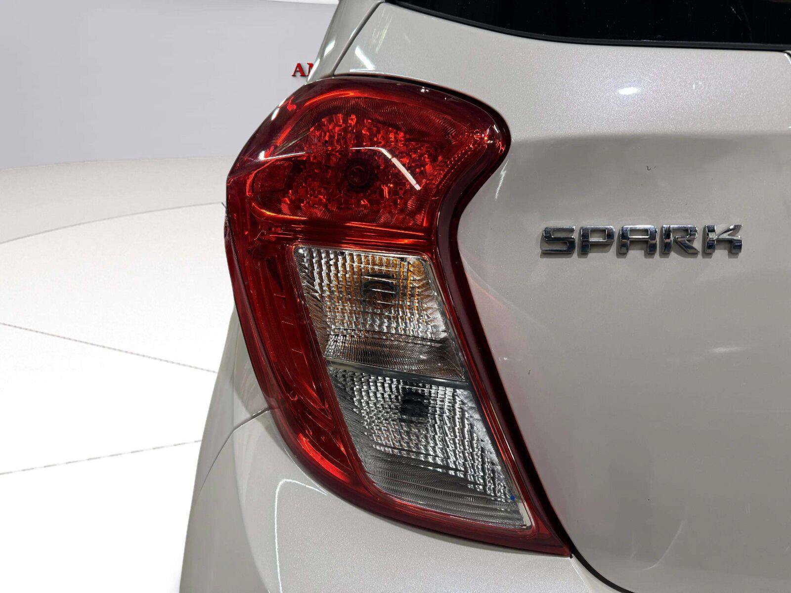 Used 2017 Chevrolet Spark LS FWD image 13