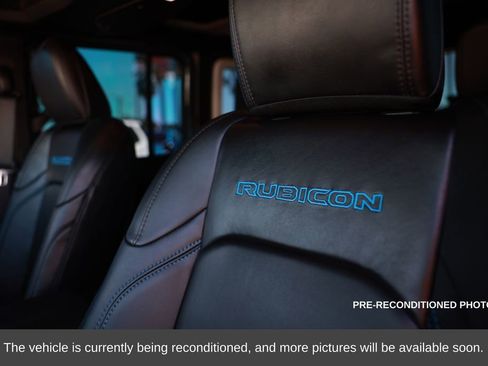 Used 2024 Jeep Wrangler Unlimited Rubicon 4xe w/ Convenience Group image 19