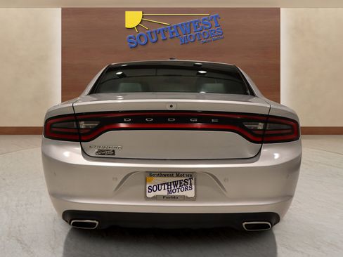 Used 2021 Dodge Charger SXT w/ Leather Interior Group image 3