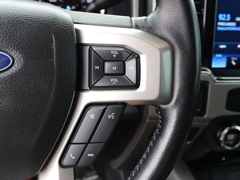 Used 2022 Ford F250 Lariat w/ Lariat Ultimate Package AWD/4WD image 21