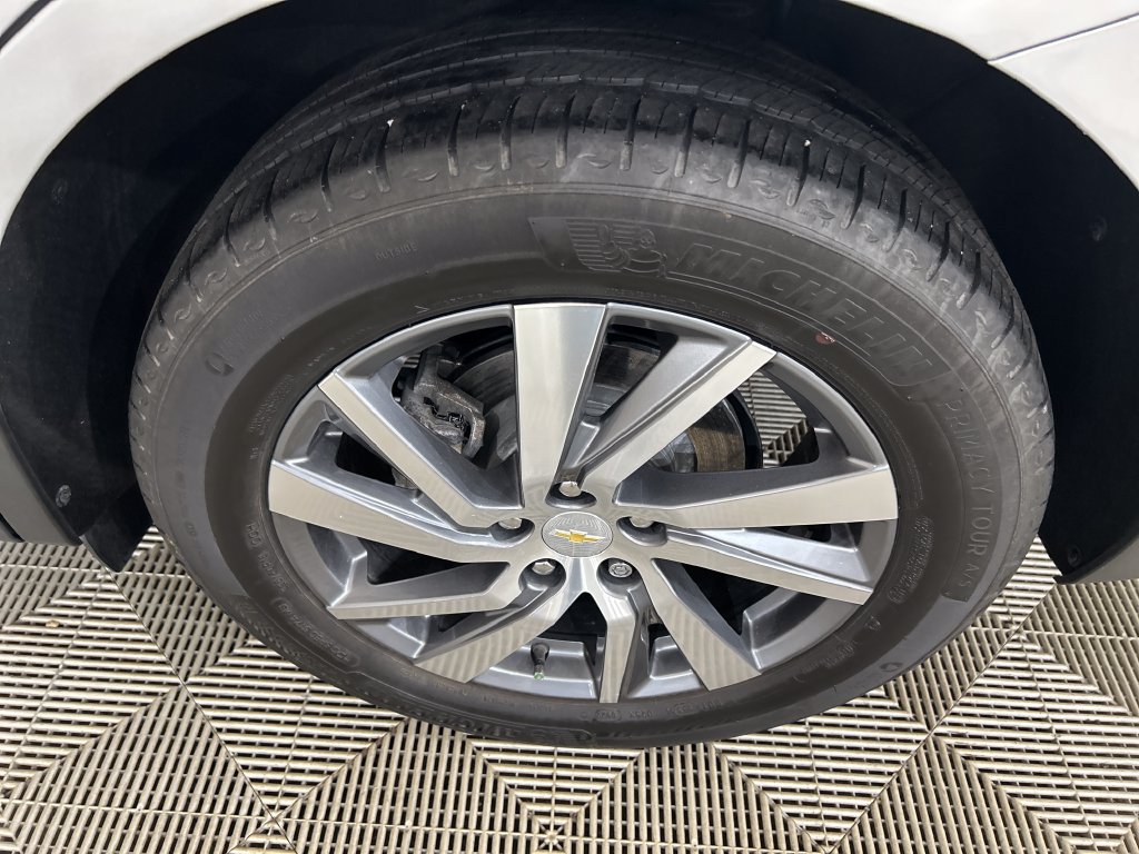 Used 2022 Chevrolet Equinox Premier FWD image 10