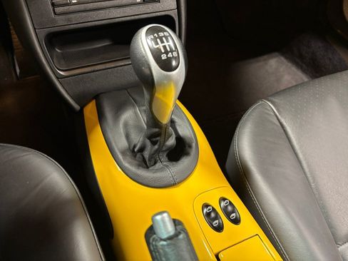 Used 2003 Porsche 911 GT3 RS image 18