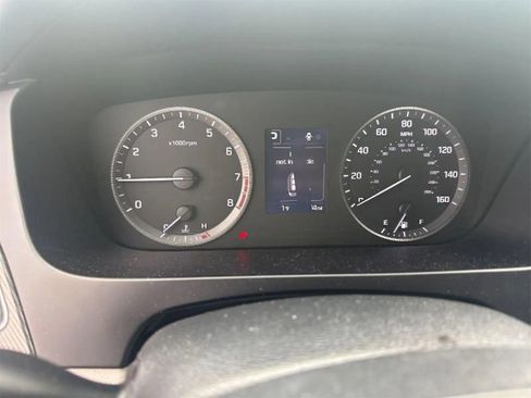 Used 2016 Hyundai Sonata Sport w/ Option Group 1V image 9