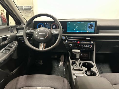 New 2026 Hyundai Sonata SE FWD image 25