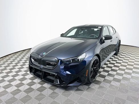 Used 2025 BMW M5 AWD/4WD image 4