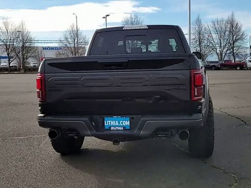 Used 2017 Ford F150 Raptor w/ Equipment Group 802A Luxury image 7