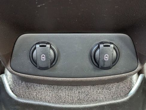 Used 2019 Hyundai Santa Fe SE FWD image 15