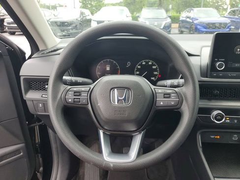 Used 2025 Honda CR-V LX image 25
