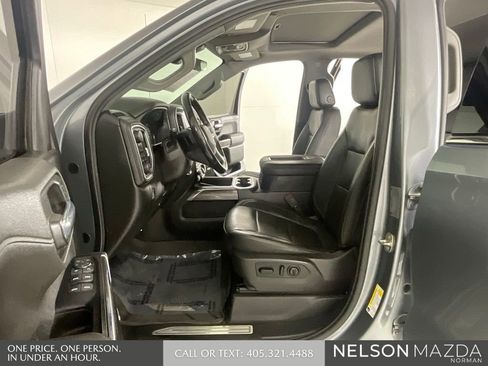 Used 2019 Chevrolet Silverado 1500 LTZ w/ LTZ Premium Package AWD/4WD image 12