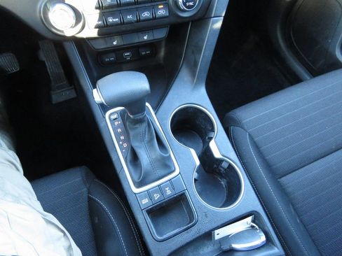 Used 2021 Kia Sportage LX w/ LX AWD Popular Package image 23