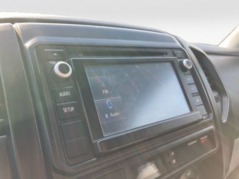 Used 2014 Toyota Tacoma 2WD Access Cab image 21
