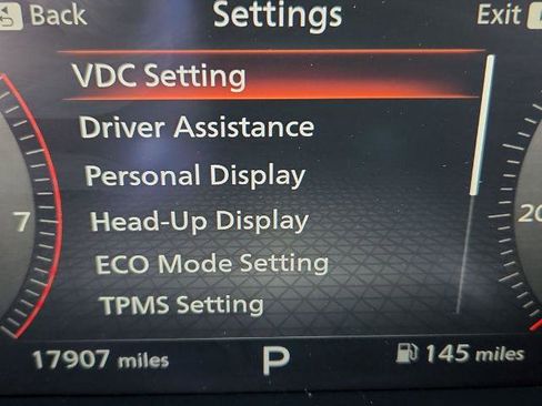 Certified 2022 Nissan Rogue Platinum w/ Head-Up Display Package image 29