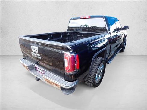 Used 2016 GMC Sierra 1500 SLT w/ Suspension Package, Off-Road image 4