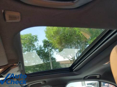 Used 2024 BMW 330i Sedan w/ Convenience Package RWD image 20