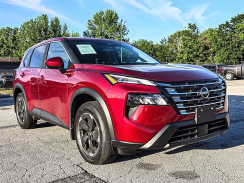 Used 2026 Nissan Rogue SV image 1