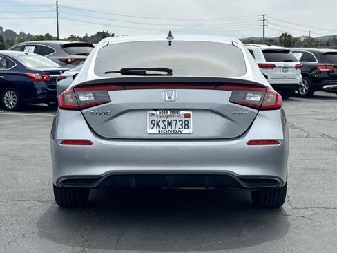 Used 2024 Honda Civic Sport image 4