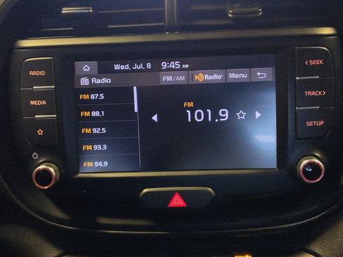 Used 2022 Kia Soul LX w/ Technology Package FWD image 27