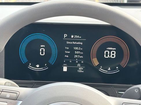 Used 2026 Hyundai Kona SE image 12