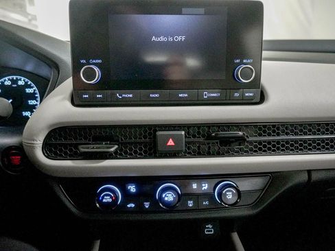 Used 2023 Honda HR-V LX image 23