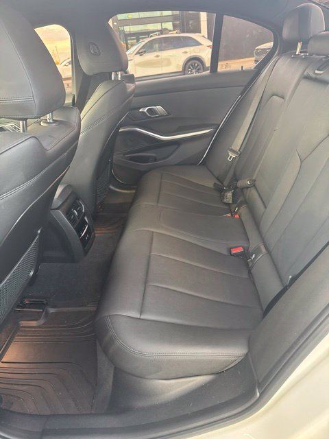 Used 2021 BMW 330e xDrive w/ M Sport Package AWD/4WD image 10
