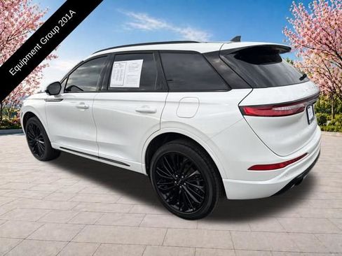 Certified 2023 Lincoln Corsair Reserve AWD/4WD image 4