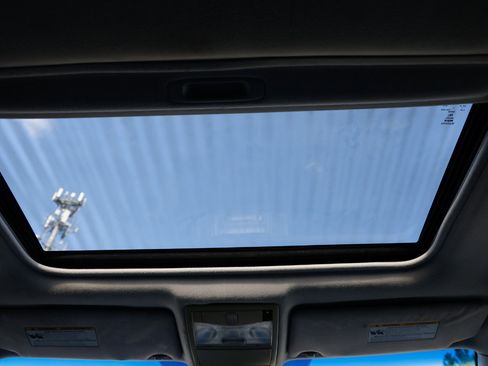 Used 2008 Toyota Avalon Limited image 23