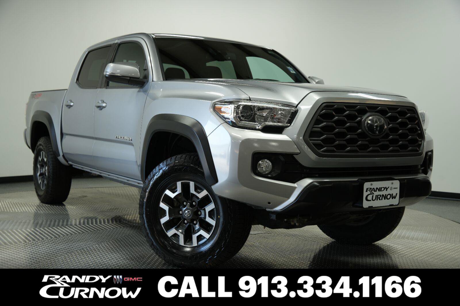Used 2020 Toyota Tacoma TRD Off-Road w/ Technology Package AWD/4WD image 1