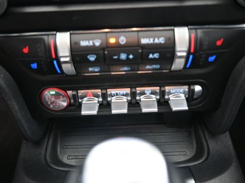Used 2020 Ford Mustang Premium image 6