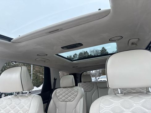 Used 2021 Hyundai Palisade Calligraphy image 29