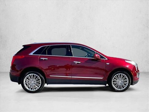 Used 2018 Cadillac XT5 Luxury w/ Driver Awareness Package image 5