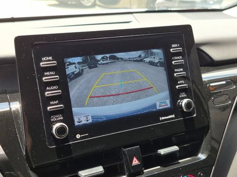 Used 2024 Toyota Camry SE FWD image 21