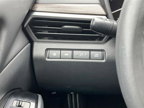 Certified 2022 Nissan Altima 2.5 SL image 9