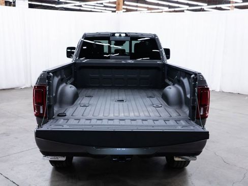 New 2026 RAM 2500 Laramie AWD/4WD image 8