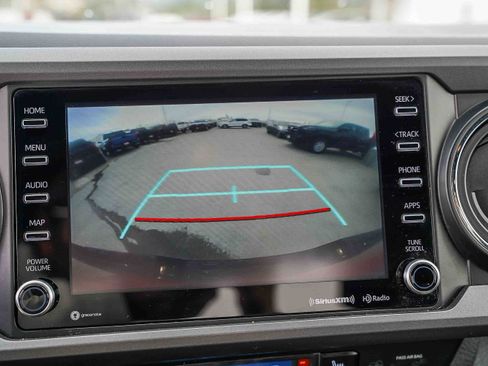 Certified 2022 Toyota Tacoma TRD Sport image 22