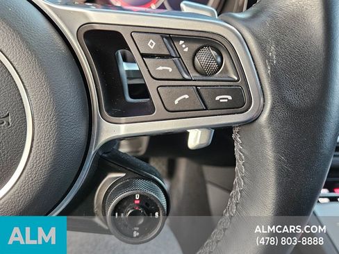 Used 2023 Porsche Cayenne Platinum Edition image 24