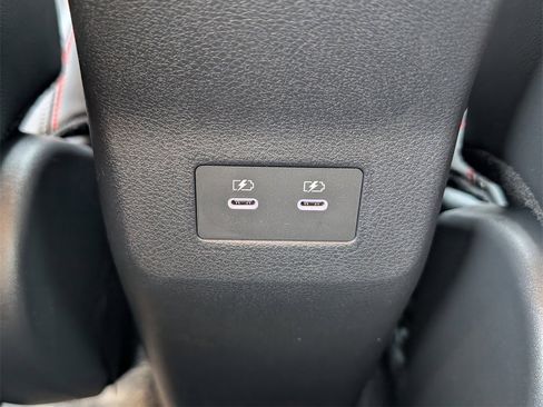 New 2026 Nissan Kicks SR w/ Cold Weather Package image 24