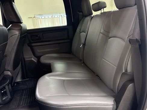 Used 2024 RAM 2500 Tradesman w/ Chrome Appearance Group AWD/4WD image 22