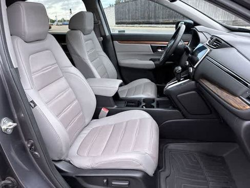Used 2018 Honda CR-V Touring image 24