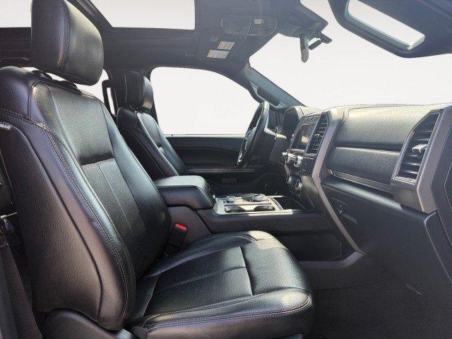 Used 2020 Ford Expedition Max XLT w/ Equipment Group 202A AWD/4WD image 12