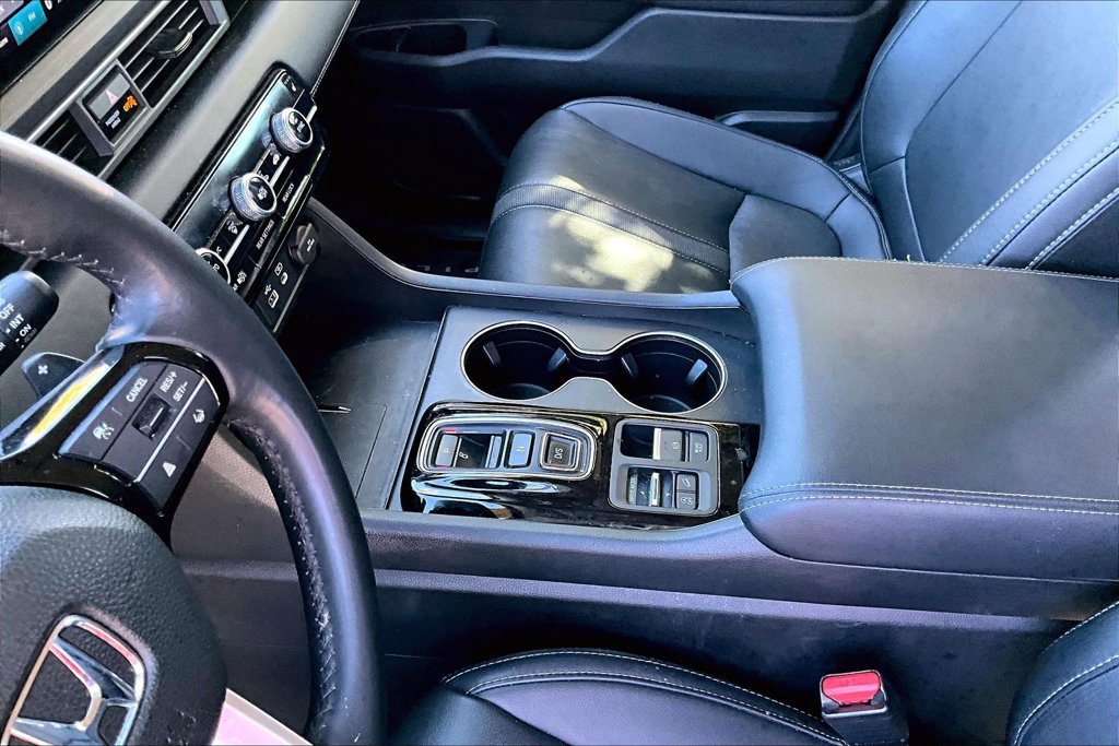 Used 2025 Honda Pilot EX-L image 15