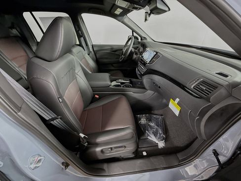 New 2025 Honda Ridgeline Black Edition image 37