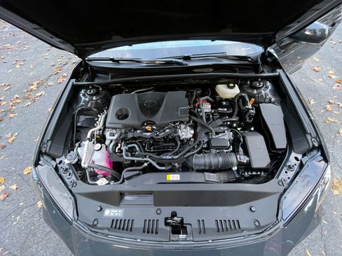 Used 2025 Toyota Camry LE image 28