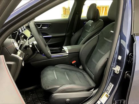 New 2026 Mercedes-Benz C 43 AMG 4MATIC Sedan image 9