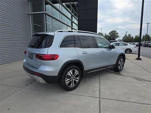 Certified 2026 Mercedes-Benz GLB 250 4MATIC image 3