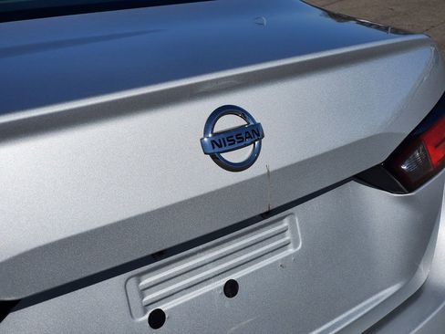 Used 2021 Nissan Altima 2.5 S w/ Driver Assist Package image 6