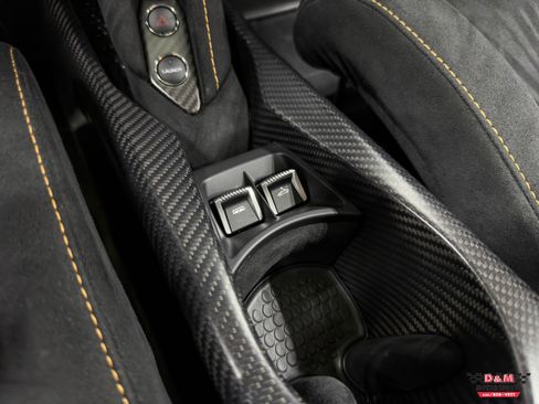 Used 2022 McLaren 765LT image 20