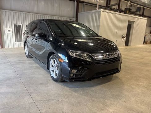 Used 2019 Honda Odyssey EX-L image 2
