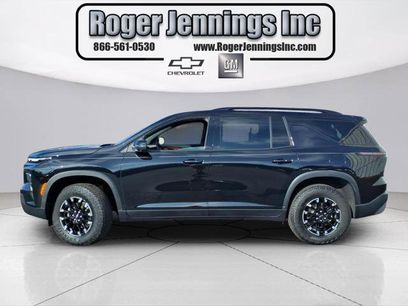 Used 2025 Chevrolet Traverse Z71 w/ Driver Confidence Package